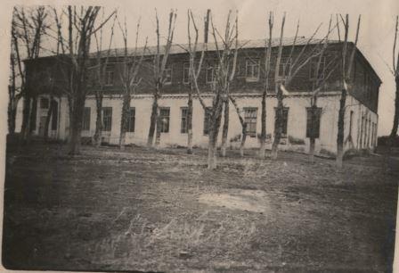 Школа после постройки 2 этажа_1958 год